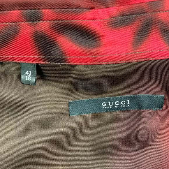 Vintage GUCCI by Tom Ford 2001 Red Floral Silk Button Up Long Sleeve Shirt - Picture 6 of 6